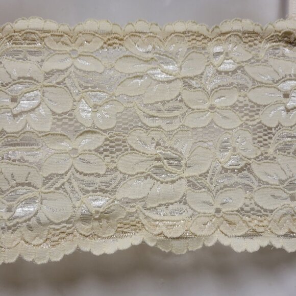 Sexy Cream Bralette Crop Top Lace Bandeau Adjustable Straps Removable Pads - NEW - Picture 13 of 14